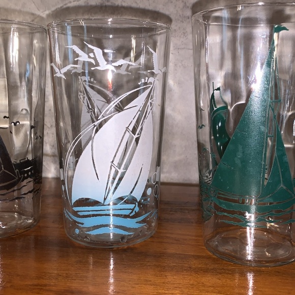 MCM 70s Vintage Set of 4 Nautical Sailboat Themed Clear Drinking Juice Glass - Picture 10 of 17